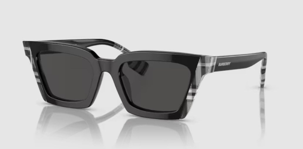 burberry 0be4392u 405187 52 kadin gunes gozlugu 234290.jpg