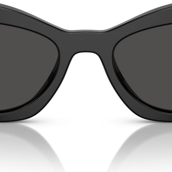 prada 0pra02s 16k08z 52 kadin gunes gozlugu 240333.jpg